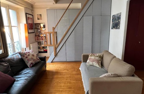 Combat Apartamento | Duplex élégant & accueillant
