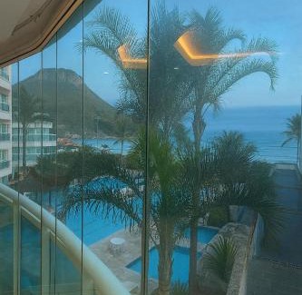 Recreio dos Bandeirantes Apartamento | Duplex 2 Quartos Pé na Areia Resort Recreio