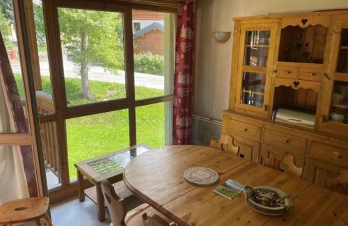 Valloire Apartamento | Duplex 3* 8 pers. à Valloire - Sud-Est, Balcons, Garage, Proche Centre et Remontées - FR-1-263-484