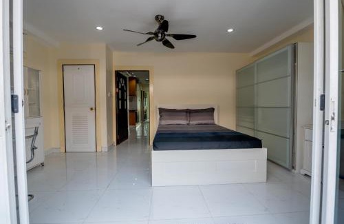 Phra Khanong Nuea Apartamento | Duplex 3 Bedroom apartment on Sukhumvit at BTS Phra Khanong