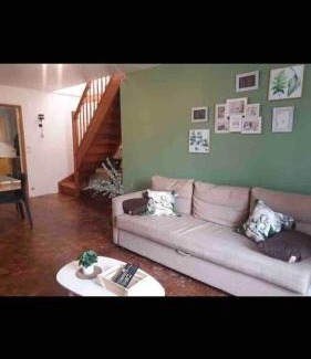 Nogent-l'Artaud Apartamento | Duplex 4 couchages chaleureux gare sur place