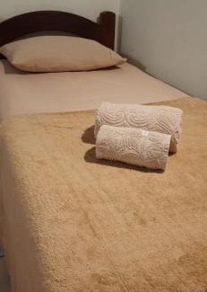 Pero Casa | Duplex 450m da Praia do Peró com Enxoval, Wi-Fi, TV a Cabo, Estacionamento