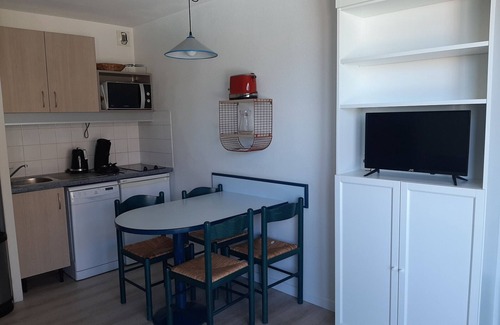 Vieux-Boucau-les-Bains Apartamento | Apartamento Dúplex T2 con Piscina en Vieux-Boucau, Cerca de la Playa