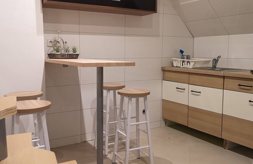 Ahnatal-Weimar Apartamento | Apartamento dúplex en el lago de baño cerca de Kassel