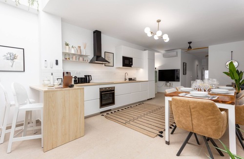 Centro histórico de Estepona Casa | Casa Mata Violeta en el corazón del casco antiguo. 250 metros de la Playa 150m2