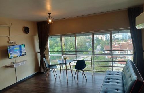 Bayan Lepas Apartamento | Duplex Apartment Near Queensbay Mall