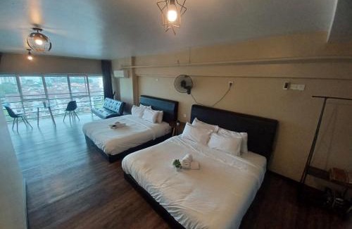 Bayan Lepas Apartamento | Duplex Apartment Near Queensbay Mall