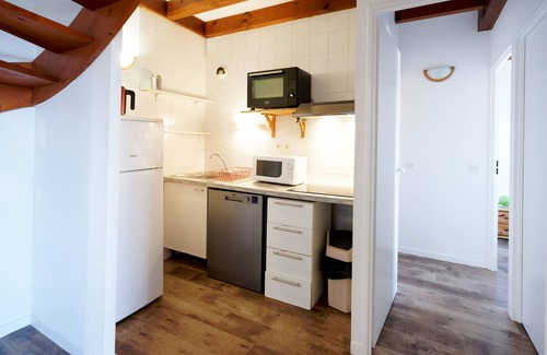 Hendaye Apartamento | Apartamento dúplex con piscina compartida y vistas al mar