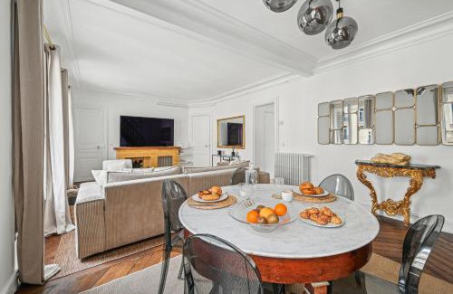 16th Arrondissement Apartamento | Duplex avec billard à côté de la Tour Eiffel !