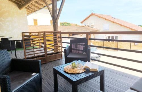 Les Echets Apartamento | Duplex avec terrasse proche Pérouges Meximieux CNPE BUGEY