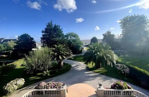 Reville Apartamento | Duplex Bellevue, vue mer, à 50m de la plage!