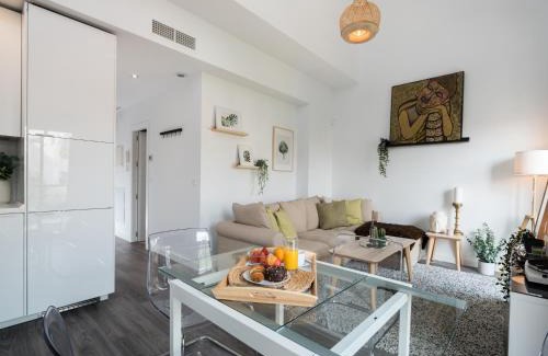La Goleta Apartamento | Duplex Buddha Málaga Centro