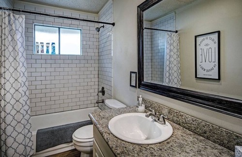 Fondren Casa | 1 BR cerca de universidades y hospitales