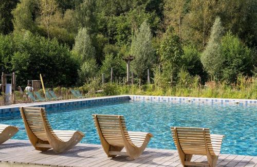 Maubray Casa | Duplex by Fouage Pond with Stunning Views