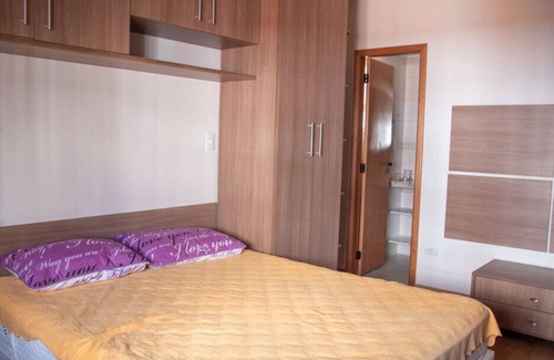 Vila Iara Apartamento | Duplex c lareira e conforto em Campos do Jordão/SP