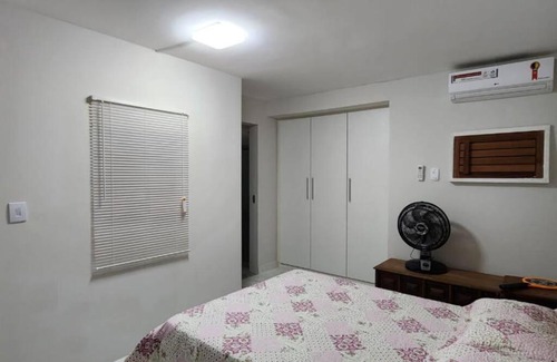 Lauro de Freitas Apartamento | Duplex com 02 suítes, mobiliado e reformado em Vilas do Atlântico