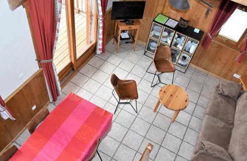 Pralognan-la-Vanoise Apartamento | Duplex Confortable à Pralognan-la-Vanoise avec Wifi et Terrasse Sud, à 400m des Commerces - FR-1-464-56