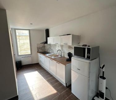 Lunel Apartamento | Duplex Cosy en Cœur de Ville