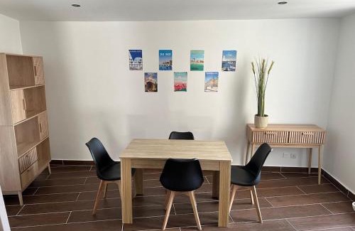 Lunel Apartamento | Duplex Cosy en Cœur de Ville