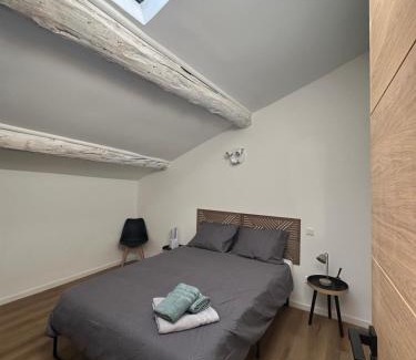 Lunel Apartamento | Duplex Cosy en Cœur de Ville