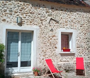 Les Mesnuls Apartamento | Duplex dans belle propriété avec piscine