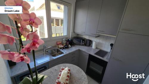 District 8 Apartamento | Duplex Dream Lake View Gold Coast Zollikon