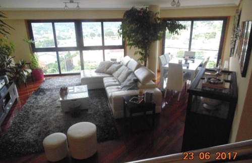 Ourense Apartamento | Duplex grandes cristaleras impresionantes vistas