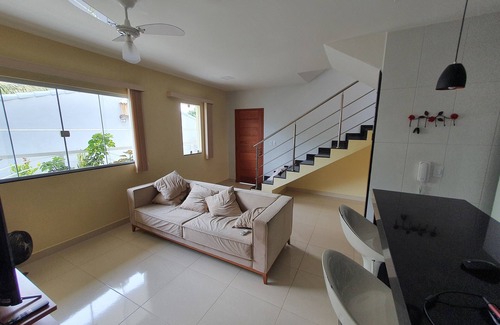 Iriri Casa | Duplex House Iriri Bathtub and Pool