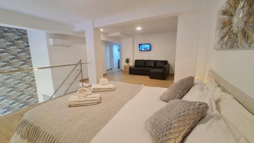 Jardin de la Abadia Apartamento | Duplex Huelin I & Beach