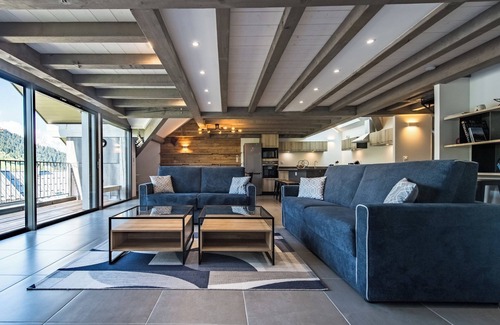 Albiez-le-Vieux Apartamento | Duplex in Albiez-Montrond with terrace