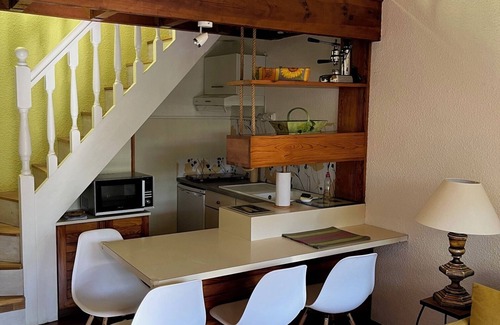 Lit-et-Mixe Cabaña | Duplex in private residence near Ocean and Forest