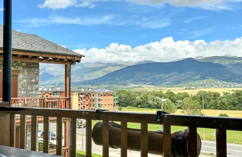 Puigcerda Apartamento | Duplex Moixeró: Mountain Escape
