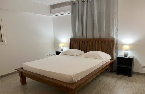 Saint-Claude Apartamento | Duplex of three air-conditioned bedrooms with large outdoor terrace