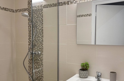 Saint-Claude Apartamento | Duplex of three air-conditioned bedrooms with large outdoor terrace