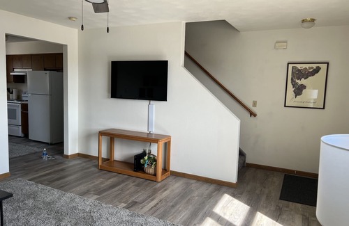Byron Casa | Duplex overlooking Rock River
