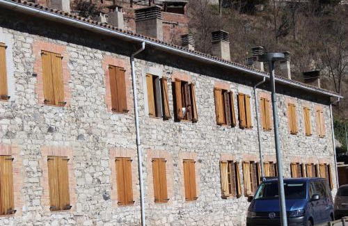 Sant Corneli Apartamento | Duplex para 6 en Cercs, Berga - A 30 mins del Pedraforca