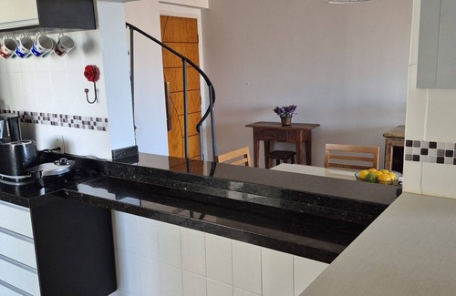 Martim de Sa Condominio | Duplex penthouse with sea view