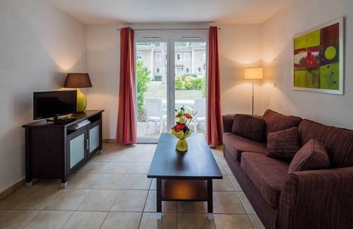 Barbaste Condominio | Apartamento duplex PROCHE DU COURS DE GOLF + piscines sur place