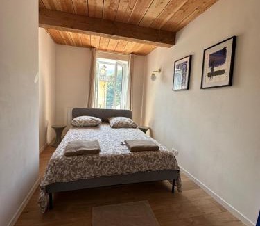 Roquesteron Apartamento | Duplex refait à neuf Village au coeur de la nature