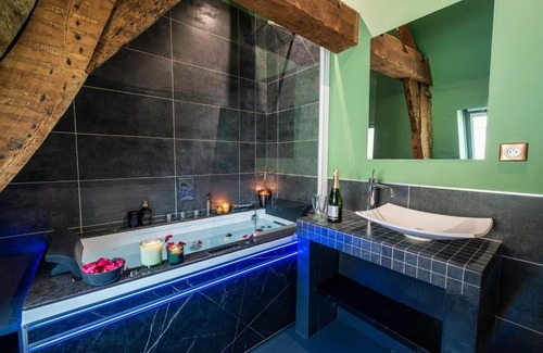 Old Lille Apartamento | Duplex Rue Royale, rooftop, balnéo spa