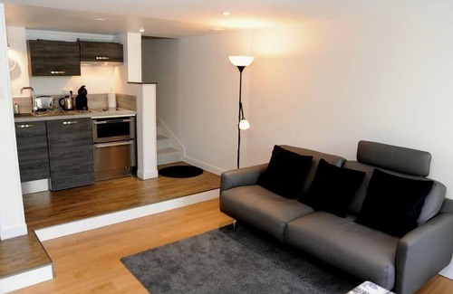 Cognac Casa | Dúplex-Superior-Baño con ducha-Vista al Parque-Clévacances