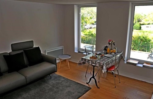 Cognac Casa | Dúplex-Superior-Baño con ducha-Vista al Parque-Clévacances