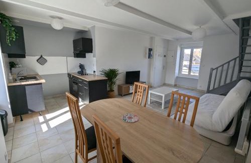 Saint-Benoit-des-Ondes Apartamento | Duplex sur la Baie
