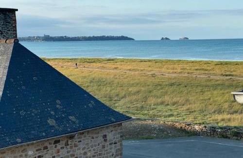 Saint-Benoit-des-Ondes Apartamento | Duplex sur la Baie