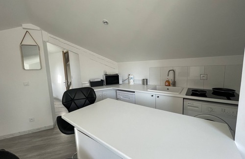 La Capelette Apartamento | Duplex - Tranquillité à Marseille Deux Logements au Sein D'un Duplex Chaleureux