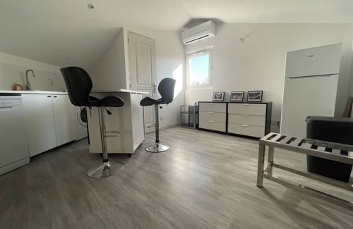 La Capelette Apartamento | Duplex - Tranquillité à Marseille Deux Logements au Sein D'un Duplex Chaleureux