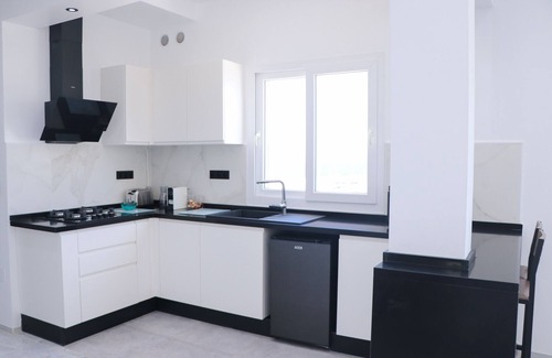 Monastir Apartamento | Dúplex con terraza con vistas al mar y a la ciudad, Frente al mar