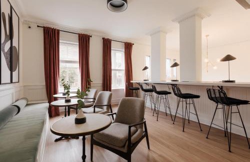 Northwest Hotel | Dupont Circle Embassy Inn by FOUND