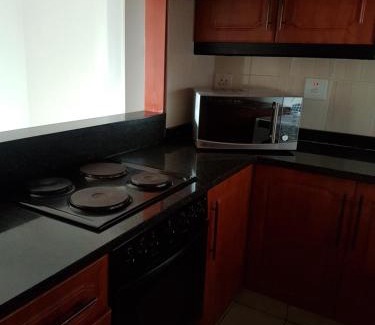 Durban Beachfront Apartamento | Durban Beach Getaway - Summersands, Inverter for load shedding, free wifi & free Parking