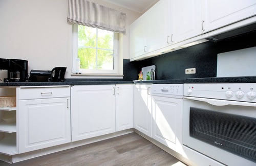 Neuhaus Apartamento | Durch den Küstenwald in Wenigen Minuten zum Strand